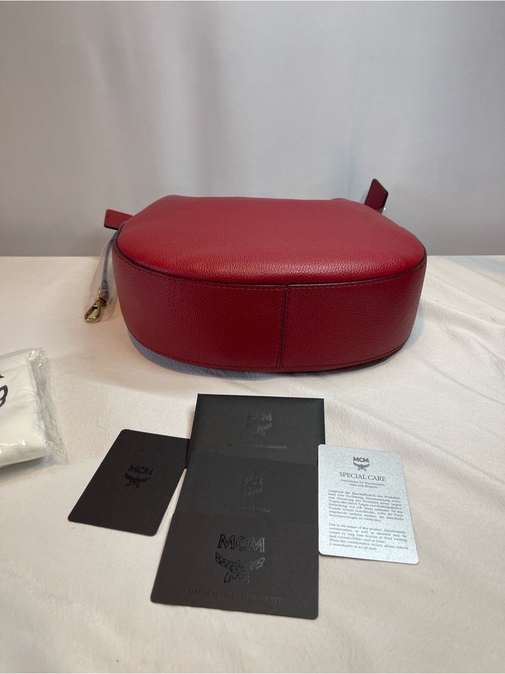 MCM Patricia Shoulder Bag Ruby Red Leather NWT Authenticated - Picture 5 of 15